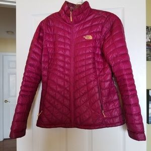 North Face Womens thermoball crop jacket
